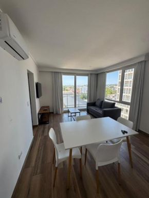 Departamento céntrico con cochera y piscina Paz 341